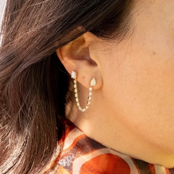 18K Gold Double Piercing Pear 2.0ct Diamond Loop Earrings Stud Chain Draped - Picture 3 of 3